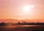 1/1 7:34am 東京発のANA一番機が伊丹空港に着陸態勢に入った一瞬を撮って見ました・・・!!!
