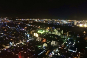 葛西方面夜景（南側）。東京湾沿いまで望む事ができました。
