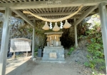 厳島神社には 海の神様「市杵島姫命（いちきひめのみこと）」が祀られています